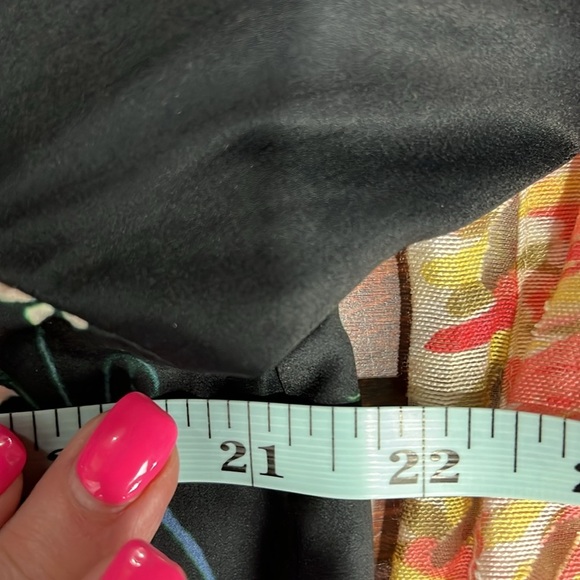 Chico’s Women Bomber Jacket 1 (8-10) Black Red Floral  Polka Dots Reversible EUC - Picture 12 of 14